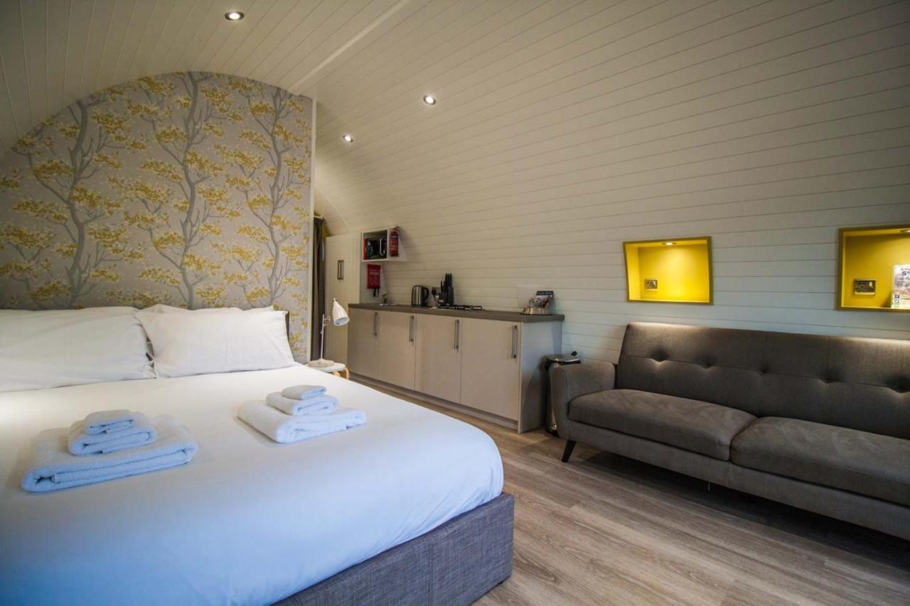 Hotel High Oaks Grange - Glamping Pickering Esterno foto